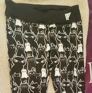 Iron Fist x Newbreed Girl Stacked Cat Leggings
